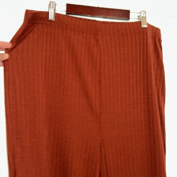 F21+ 2X Rust Brown Ribbed Knit Wide Leg Pants - Picture 4 of 8